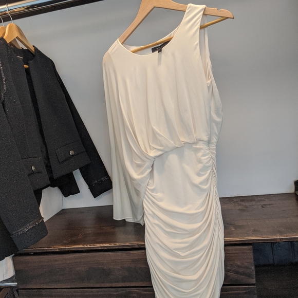 BCBG Venus Coctail Dress. Off white. - Picture 1 of 6
